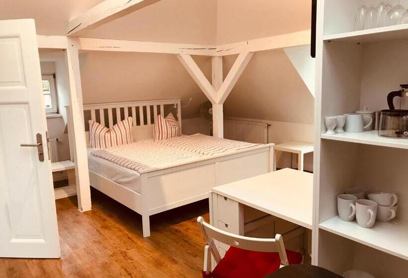 شقة غرفة نوم واحدة مزودة بشُرفة, Villa 32 Kröpelin