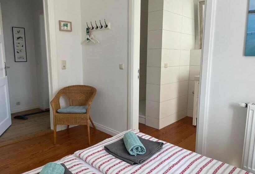 غرفة أساسية, Villa 32 Kröpelin