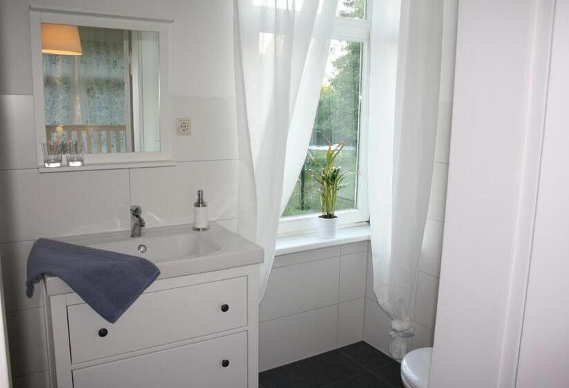 Номер Стандарт Вид на Сад, Villa 32 Kröpelin
