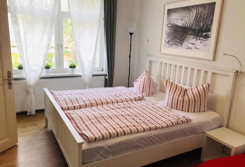 غرفة قياسية مطلّة علي الحديقة, Villa 32 Kröpelin