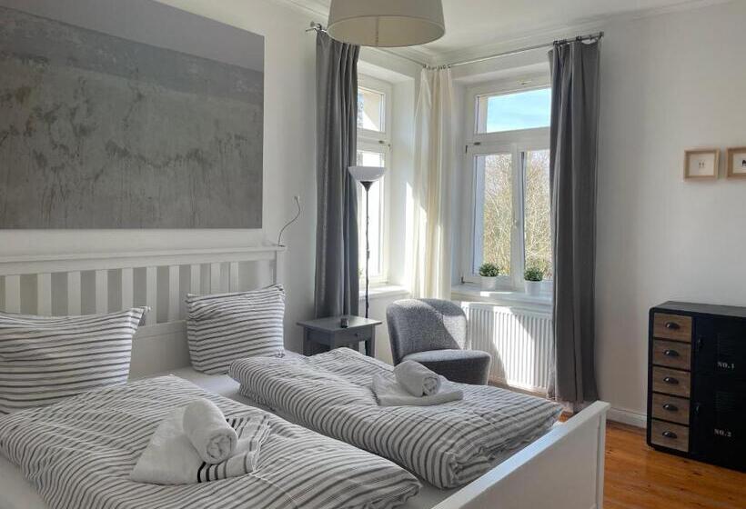 غرفة قياسية مطلّة علي الحديقة, Villa 32 Kröpelin