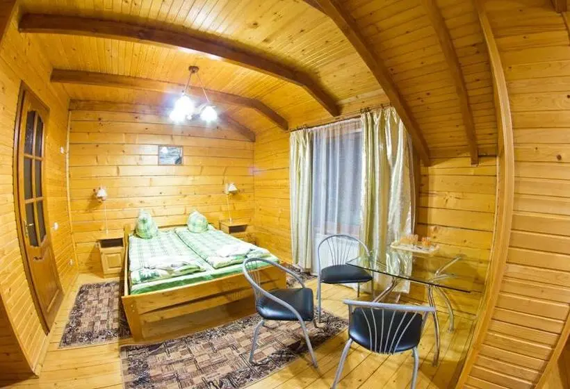 スイート, Edelweiss Carpathians Migovo