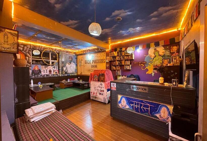 共用房间的床, Backpackers Inn