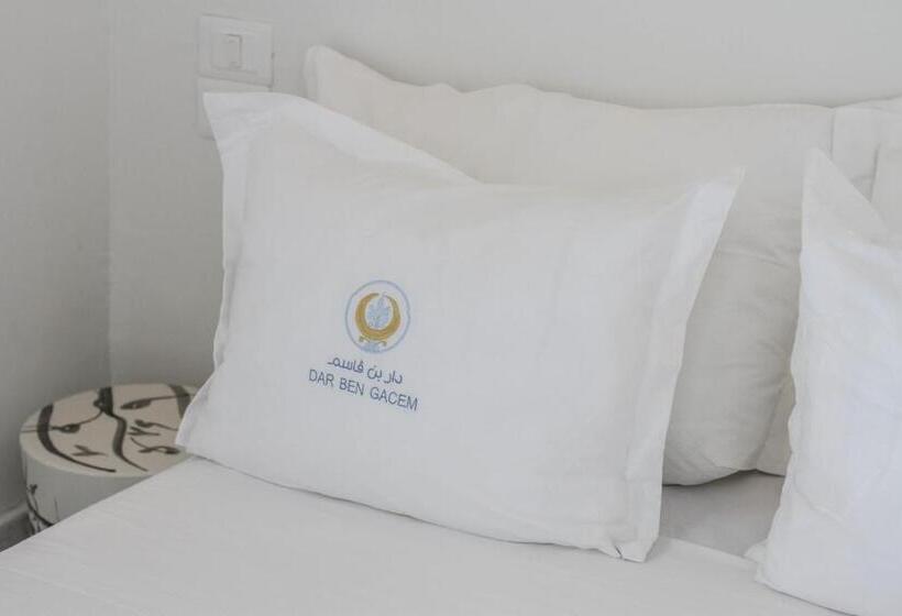 سوییت لوکس, Dar Ben Gacem Kahia