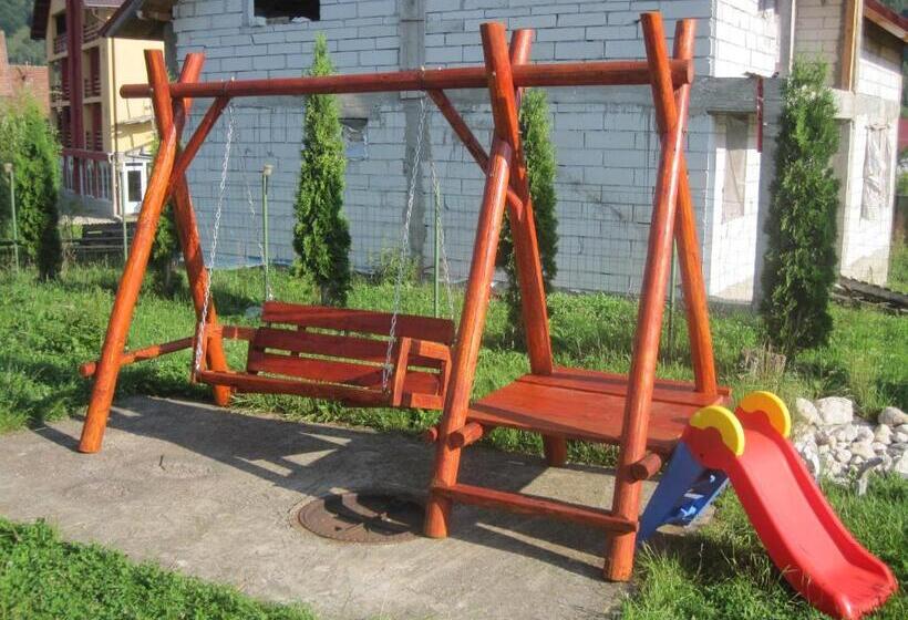 וילה בת חדר שינה 1, Pensiunea Ando