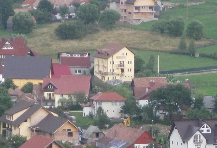 וילה בת חדר שינה 1, Pensiunea Ando