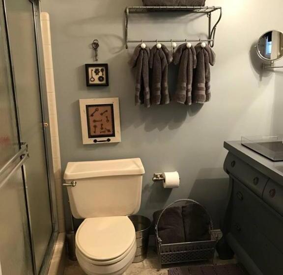 Студио Стандарт Кровать Кинг, Caroline's Bed And Breakfast