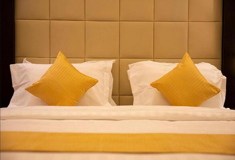 Апартаменты 3 Спальни, Mabet Al Tahlia Hotel Apartments
