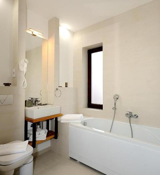 חדר סטנדרט עם מיטת קינג, Arce Boutique