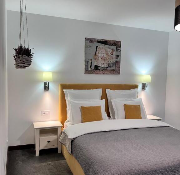 חדר דלוקס, Arce Boutique