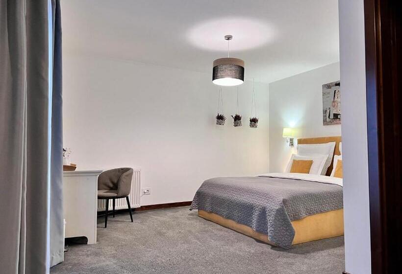 חדר דלוקס, Arce Boutique