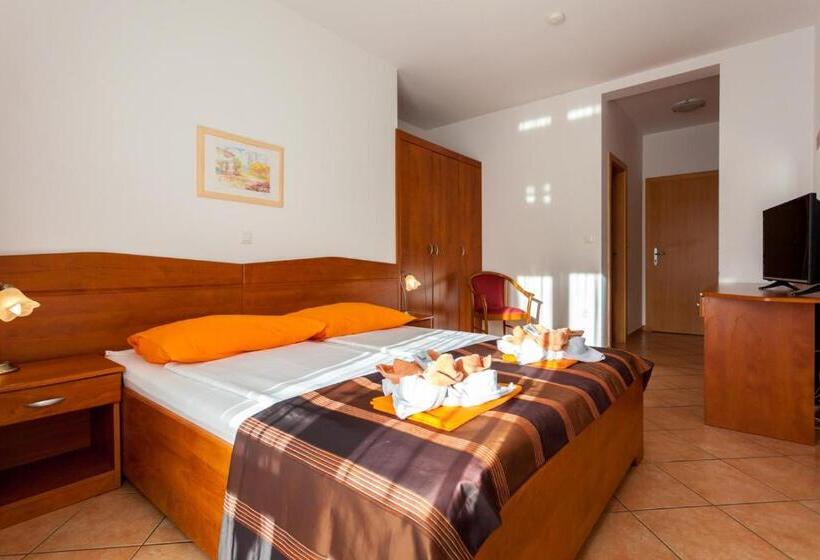 Номер Стандарт, Guesthouse Villa Adria