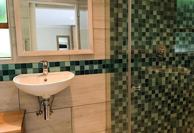 اتاق استاندارد, Milner Manor