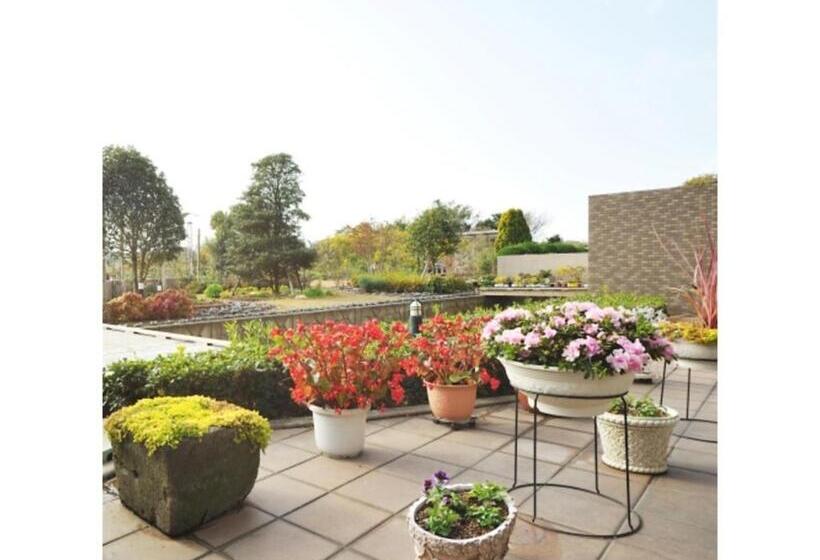 إستوديو قياسى, Business Inn Umesaki