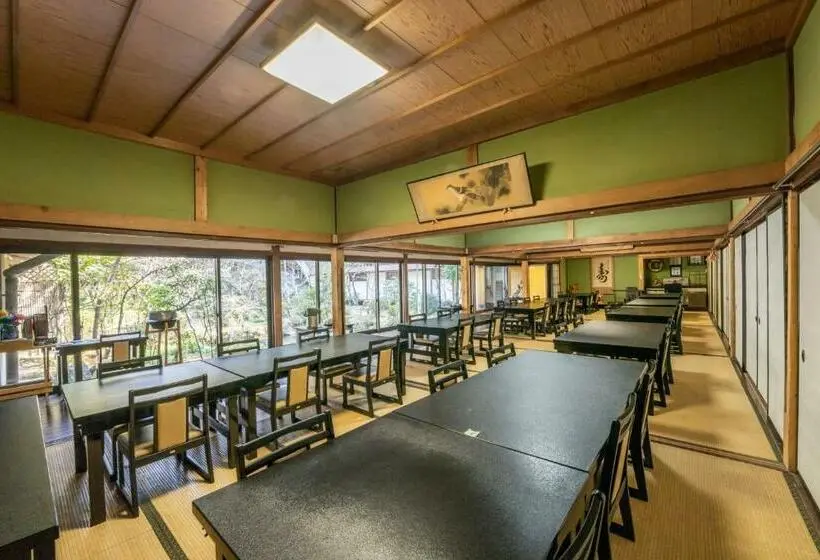 バス共有のスタンダードルーム, Temple Lodging Shukubo Kakurinbo