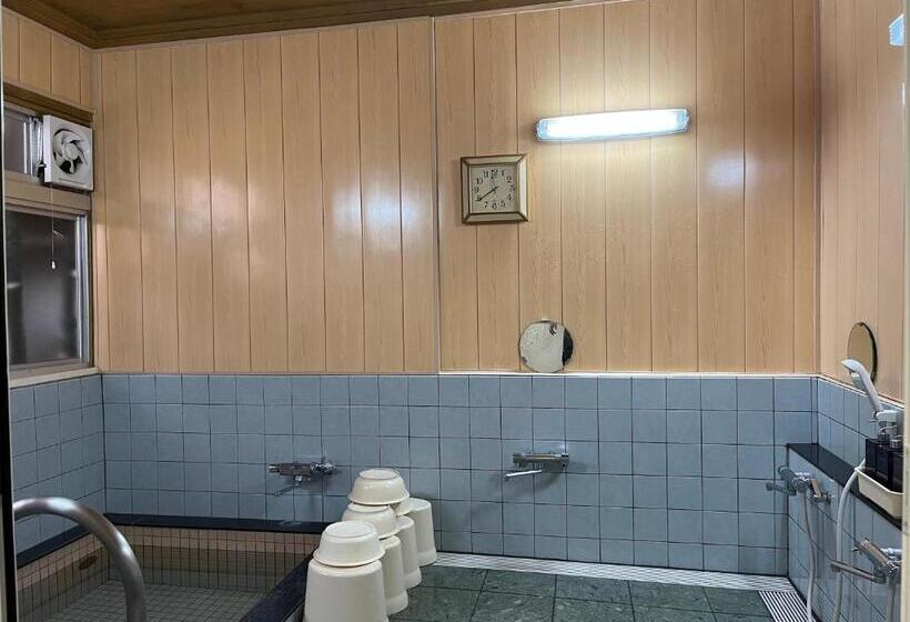 Апартаменты 2 Спальни, Temple Lodging Shukubo Kakurinbo