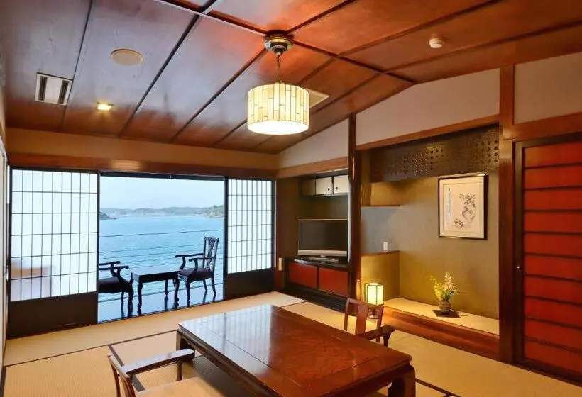 ファミリールーム, Uminoyasuragi Hotel Ryugu