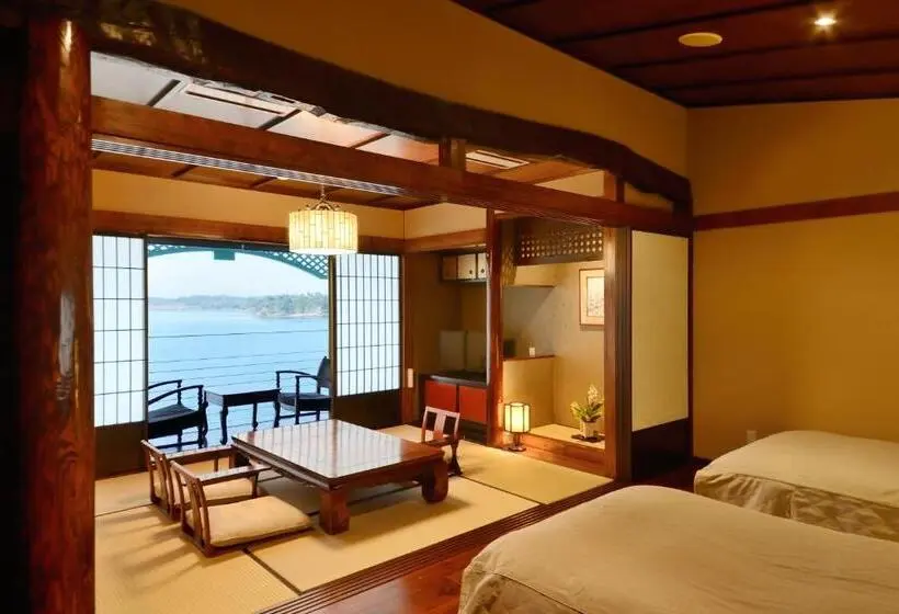 デラックスファミリールーム, Uminoyasuragi Hotel Ryugu
