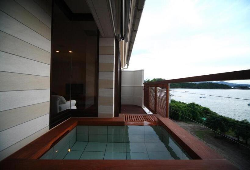 Номер Премиум, Uminoyasuragi Hotel Ryugu