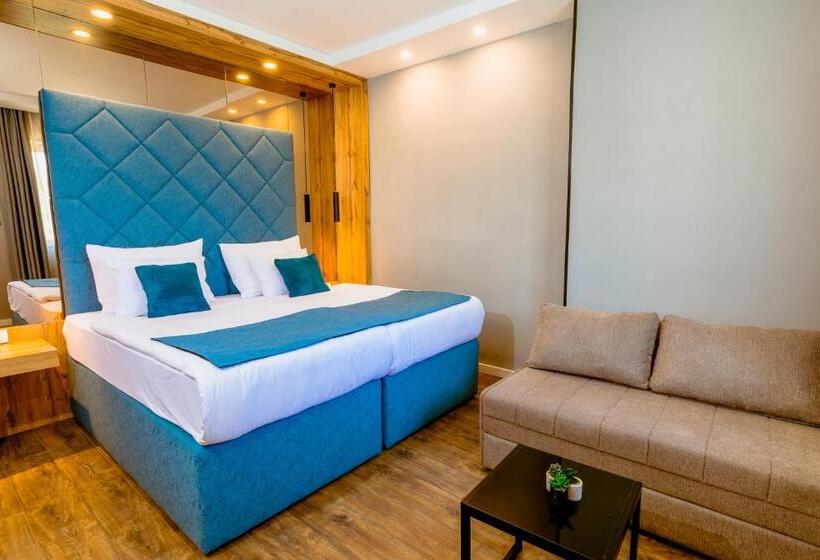 اتاق سوپریور, Nobel Gallery