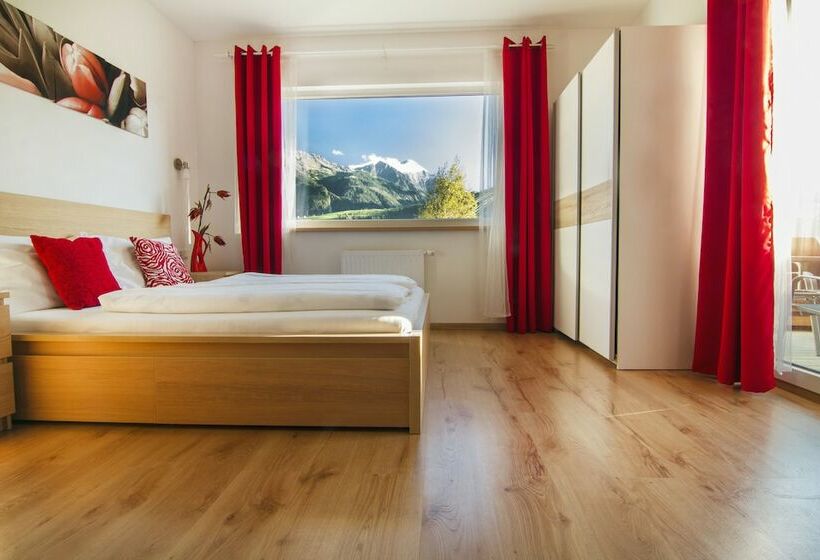 コンフォートワンルーム, Oscar & Sons Apartments