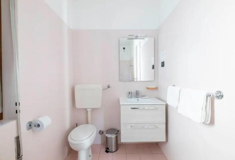 スタンダードトリプルルーム, B&b Castello Cimbergo