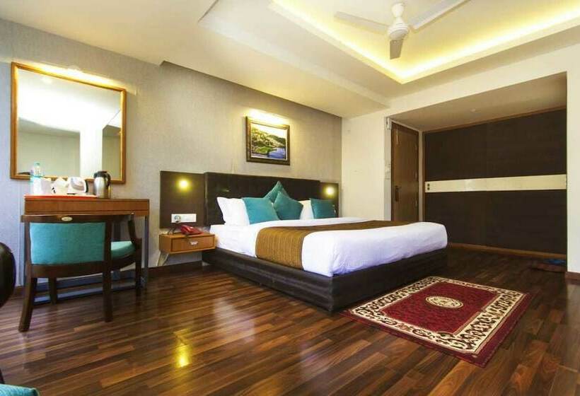 1ベッドルームプレミアムアパートメント, Jagjeet