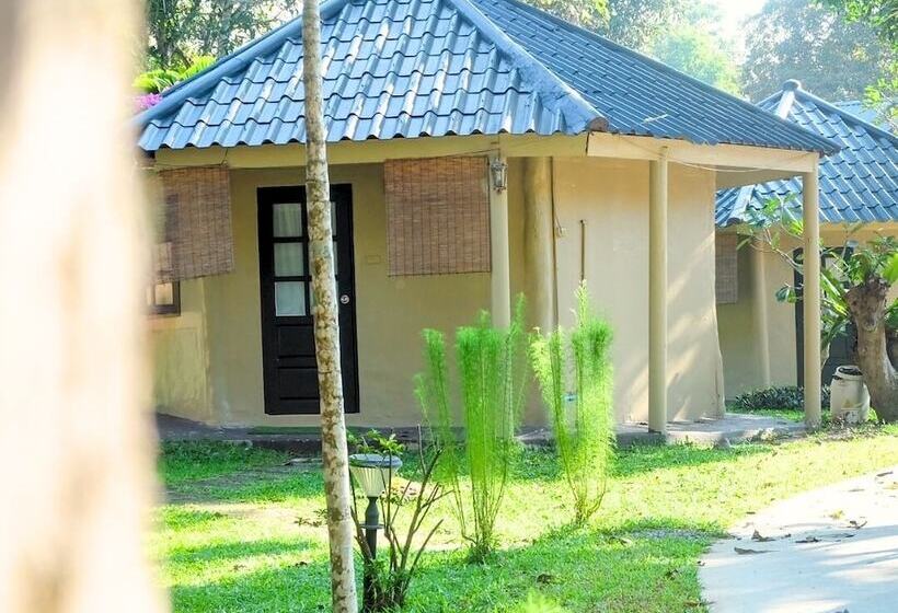 샬레, Natural Park Resort De Wang Thong