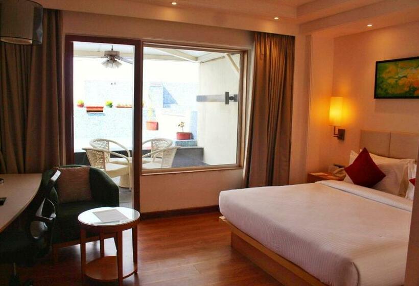 キングサイズベッドのクラブルーム, Pearltree Hotels And Resorts