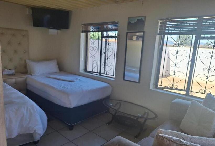 Номер Стандарт, Maluti Backpackers