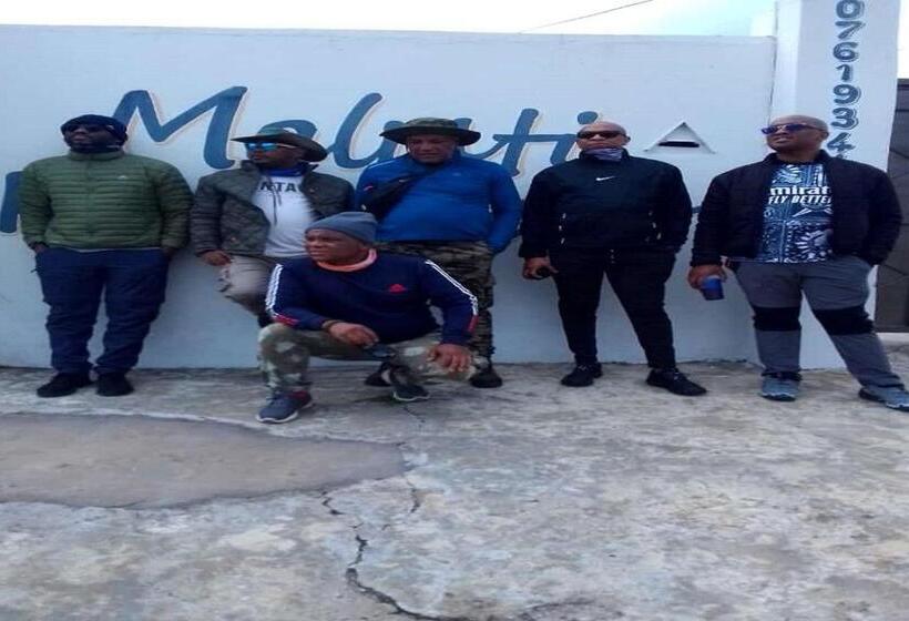 Номер Стандарт Трехместный, Maluti Backpackers