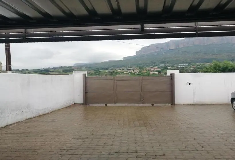 エコノミールーム, Maluti Backpackers