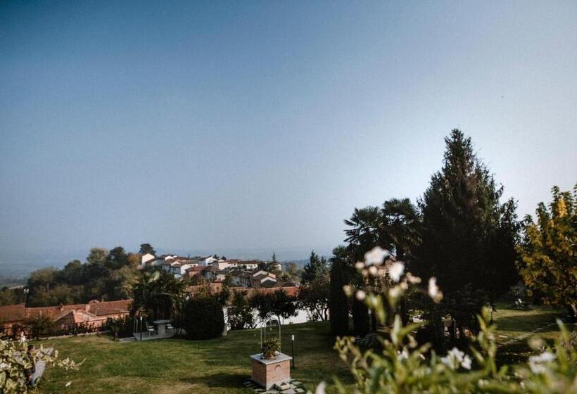 סוויטת ג'וניור עם טרסה, Moonfra