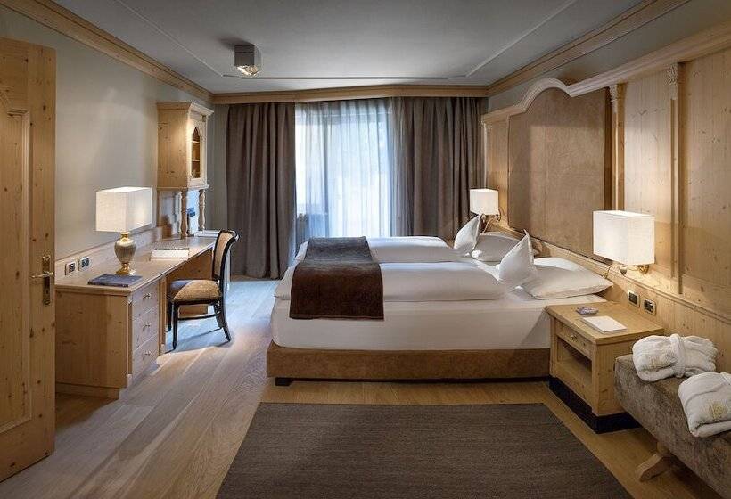 Люкс Повышенной Комфортности, Gardena Grödnerhof   Hotel & Spa