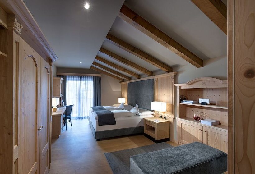 Люкс Повышенной Комфортности, Gardena Grödnerhof   Hotel & Spa