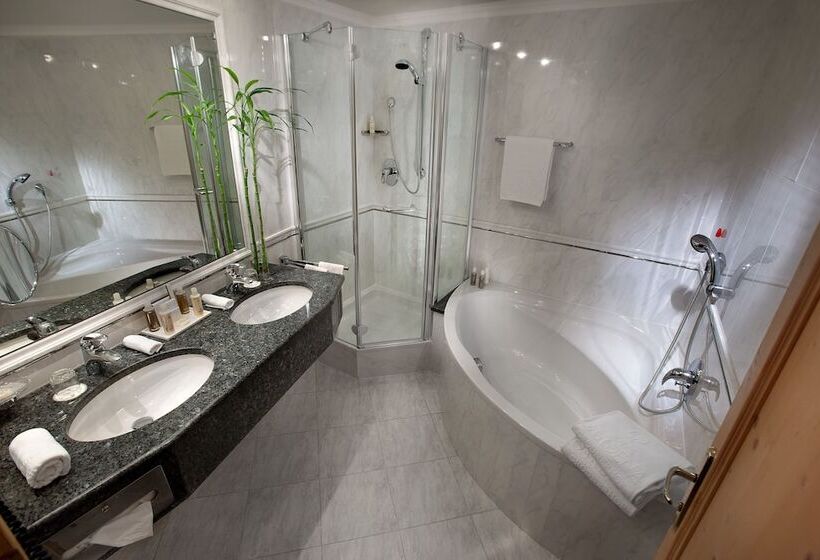 Номер Superior, Gardena Grödnerhof   Hotel & Spa