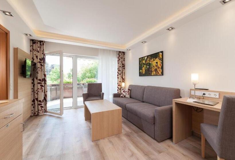 جناح مطلّ علي الحديقة, Alemannenhof