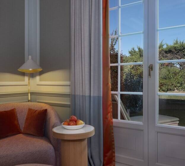 高级园景房, Althoff Hotel Villa Belrose