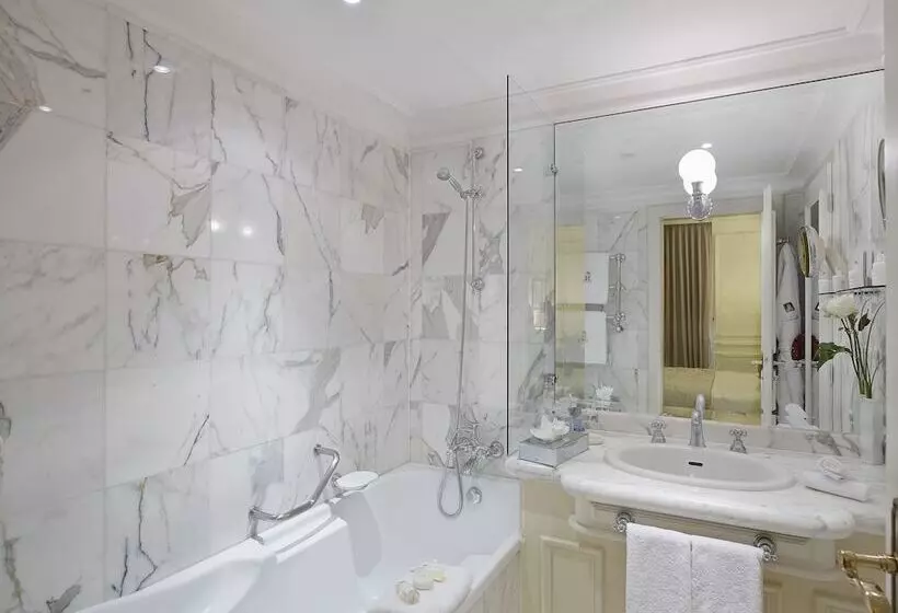 オーシャンビューデラックスルーム, Althoff Hotel Villa Belrose
