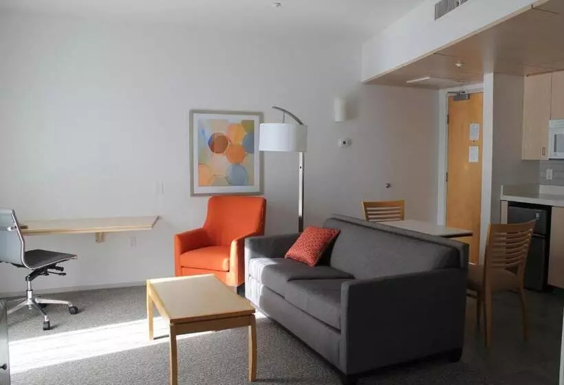 سوییت, Corporate Inn Sunnyvale All Suite