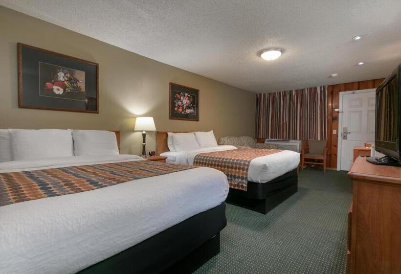 חדר דלוקס מיטת קווין, Courtesy Inn Downtown Eugene