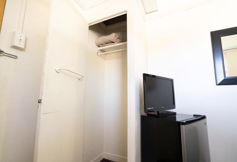 اتاق استاندارد چهار تخته, Flushing Ymca   Hostel