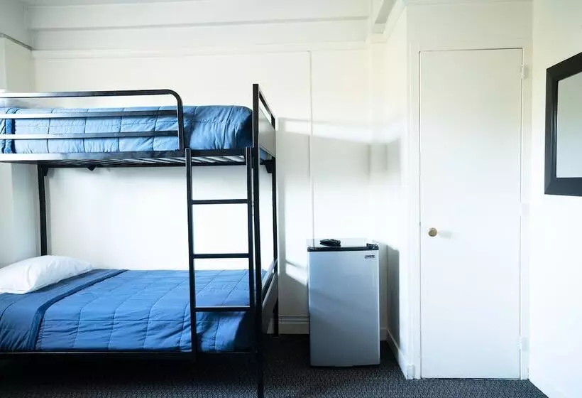 スタンダードトリプルルーム, Flushing Ymca   Hostel