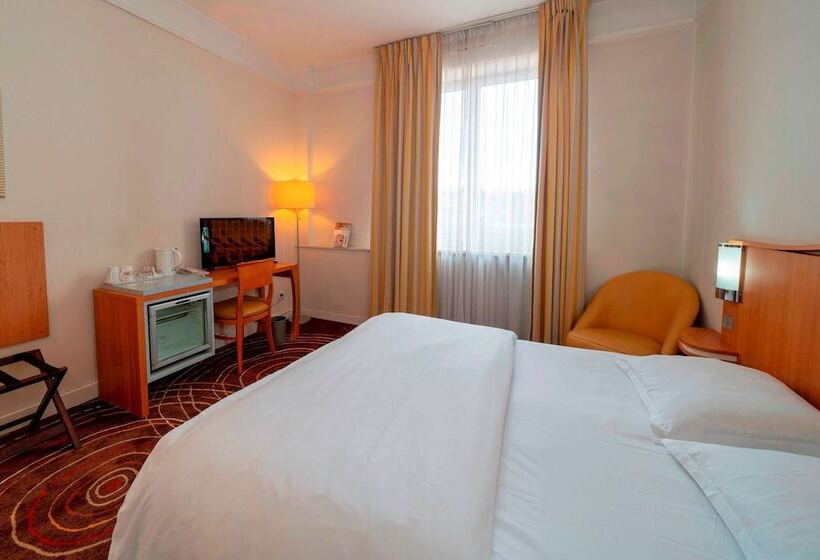 חדר סטנדרט יחיד, Grand Hôtel Filippo Strasbourg Nord