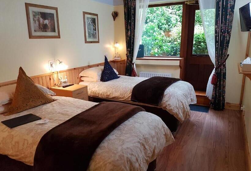 스탠다드 룸 1층, Kylemore Pass