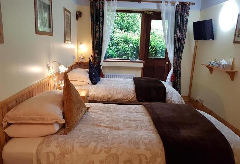 스탠다드 룸 1층, Kylemore Pass