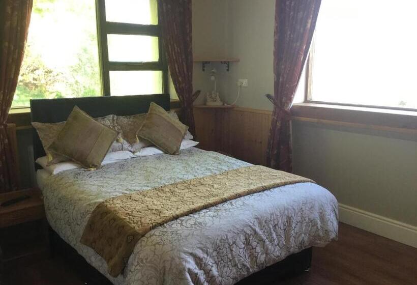 스탠다드 룸 호수 전망, Kylemore Pass