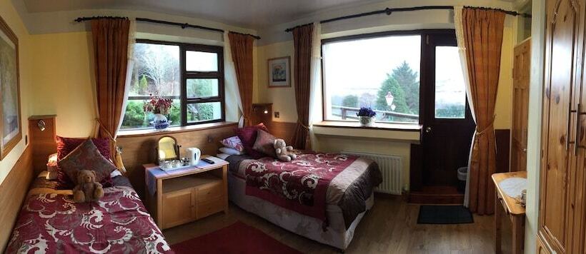 스탠다드 룸 1층, Kylemore Pass