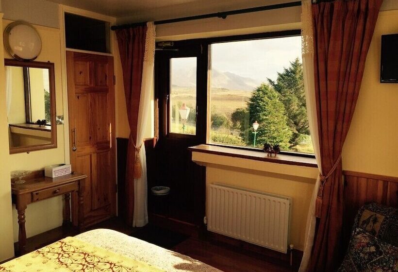 스탠다드 룸 1층, Kylemore Pass