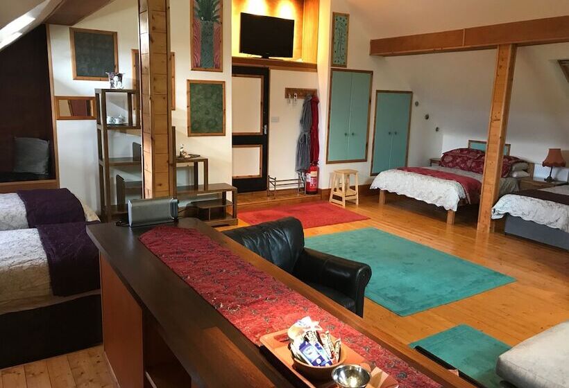 4인용 수피리어 룸, Kylemore Pass